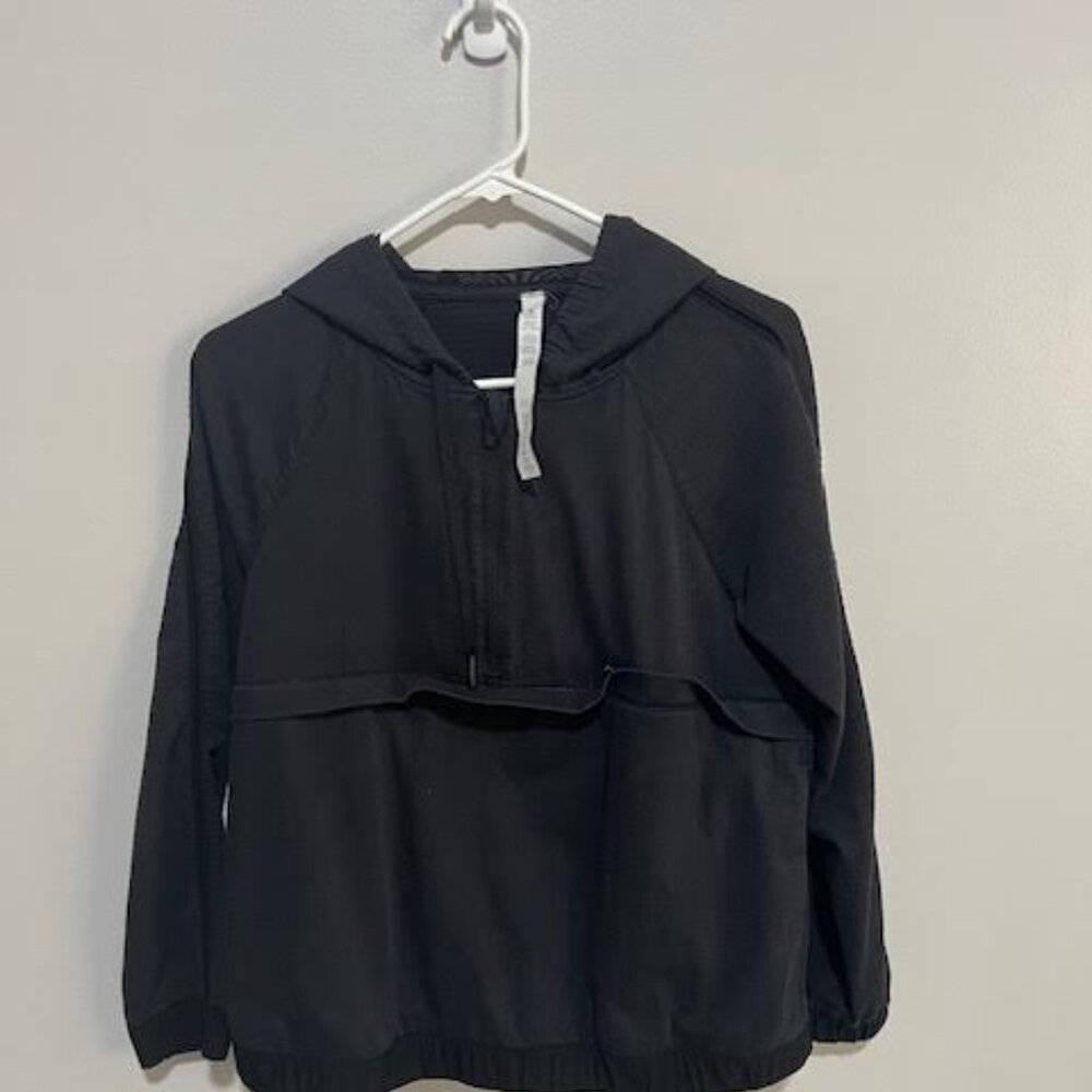 lululemon athletica Black Half-Zip Hooded Pullover